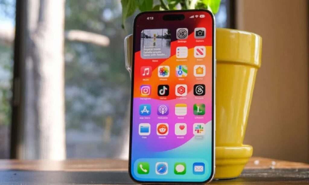 CDiPhone: Could Be the Next Big Thing in Mobile Technology