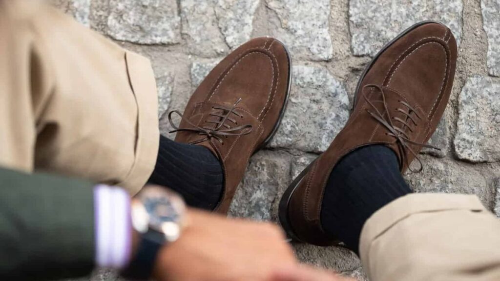 Height-Increasing Shoes