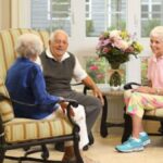 How to Navigate Life Changes in Senior Care Settings